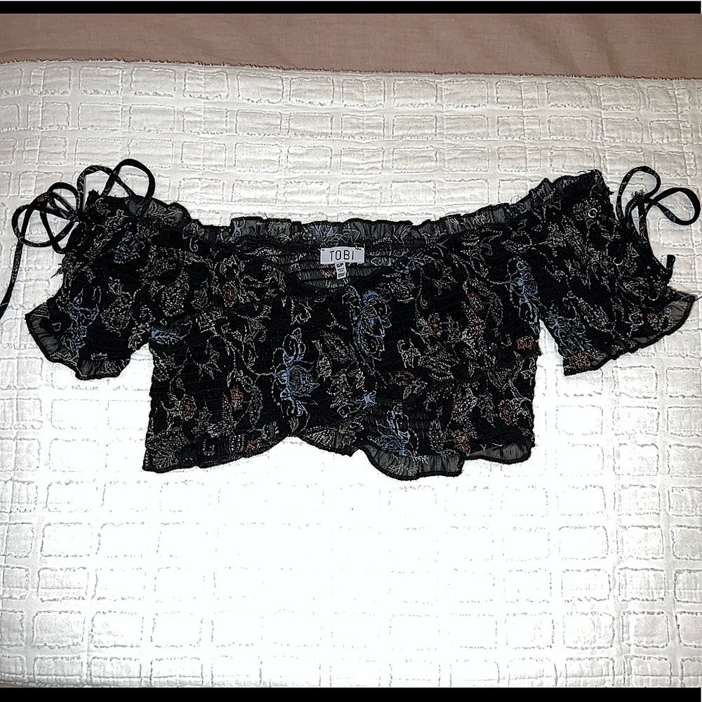 TOBI wrap floral crop top